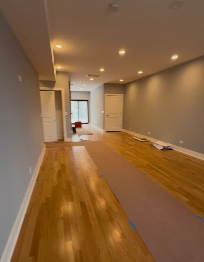 Photo - 2157 N Western Ave