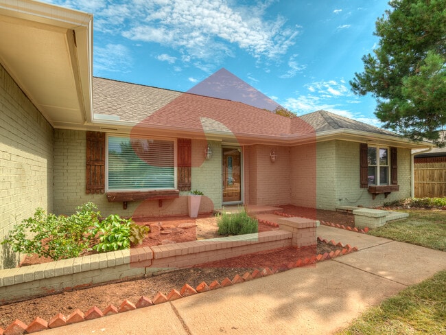 Photo - 5313 NW 110th St
