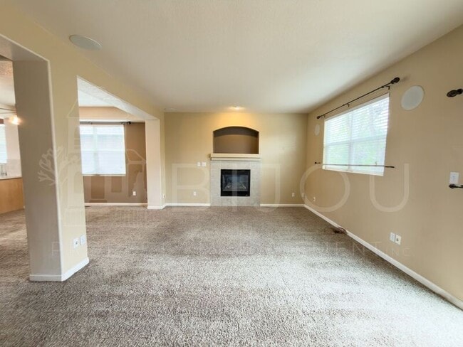 Photo - 2030 Capital Dr