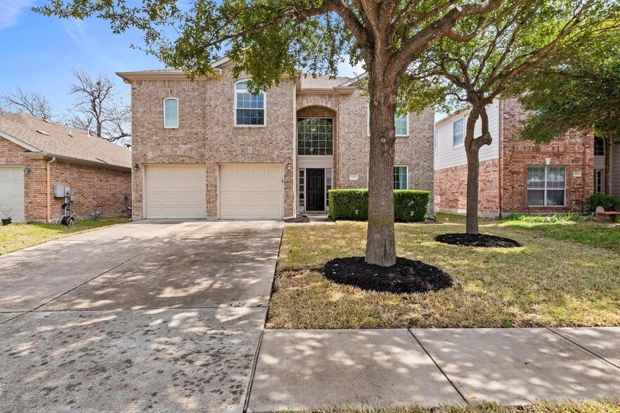 Photo - 525 Golden Creek Dr