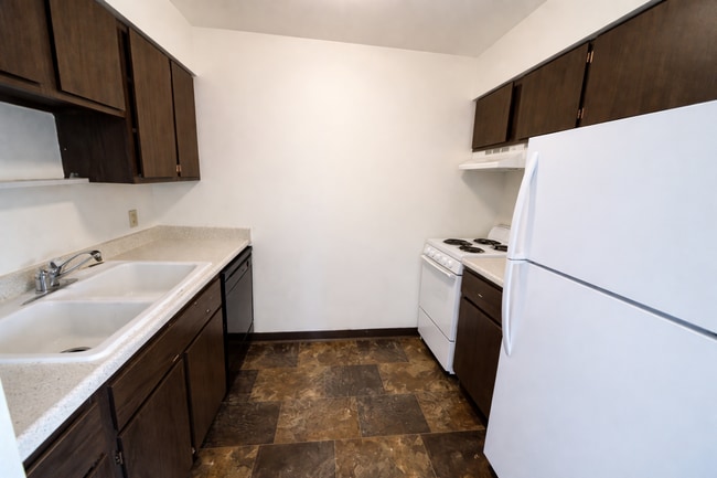 Photo - Freedom Park Apartments