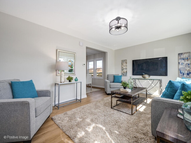 Photo - 4036 W 57th St