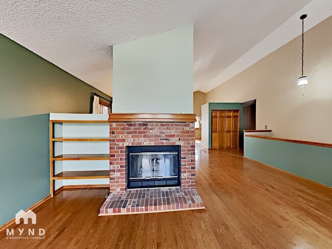 Photo - 2402 S Gray Dr