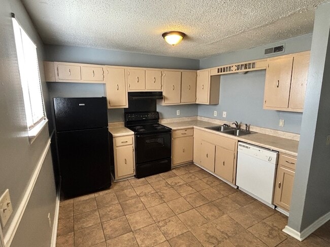 Photo - 3504 Brookway Dr