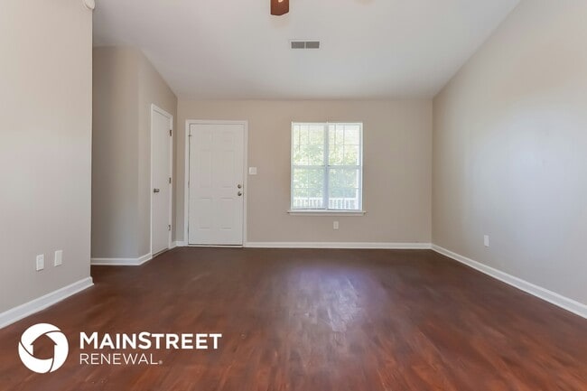 Photo - 2144 Marbut Farms Entry