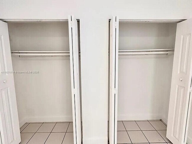 Photo - 2731 NW 27th St Unit B