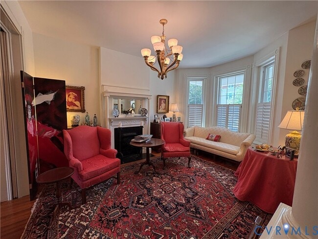 Photo - 2004 Hanover Ave