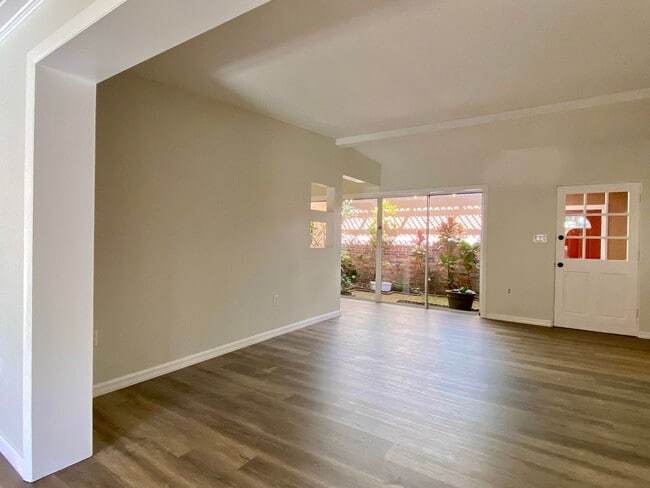 Photo - Remodeled 3BR/2BA home in Altamonte Springs! Don't Miss Out on this Gem!!