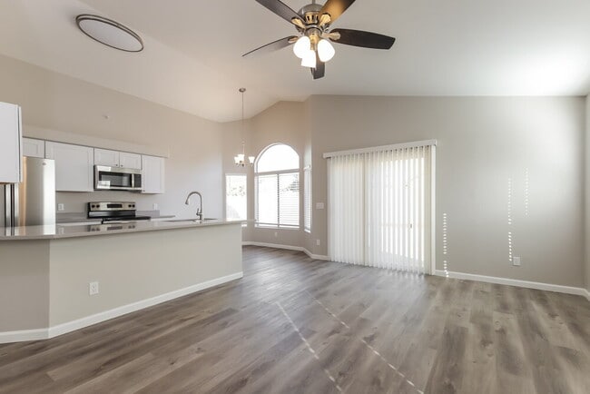Photo - 8338 W Bluefield Ave