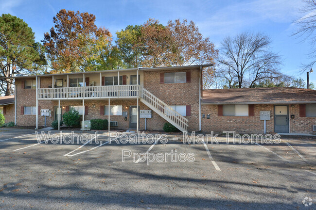 Building Photo - 130 S Estes Dr Unit Apt G5