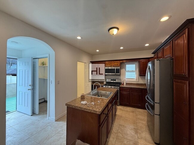 Photo - LOCKMAN AVENUE Unit 1