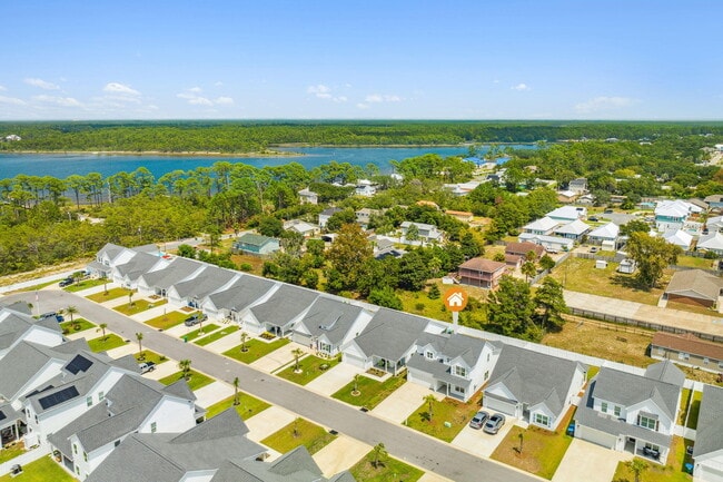 Photo - 712 Landing Cir