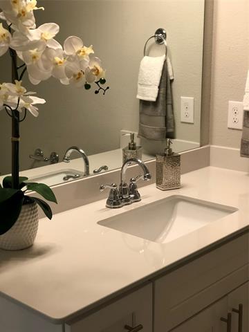 Photo - 6110 Rainbow Valley Pl