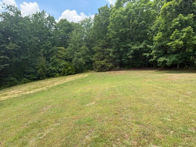 Photo - Loudon 37774 - COMING SOON! Available by June 15th! 3 bedroom, 1 bath home - Contact Linda Meese...