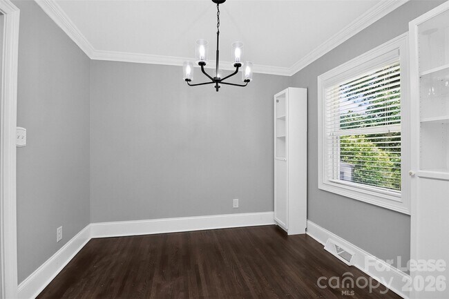 Photo - 3945 Winfield Dr