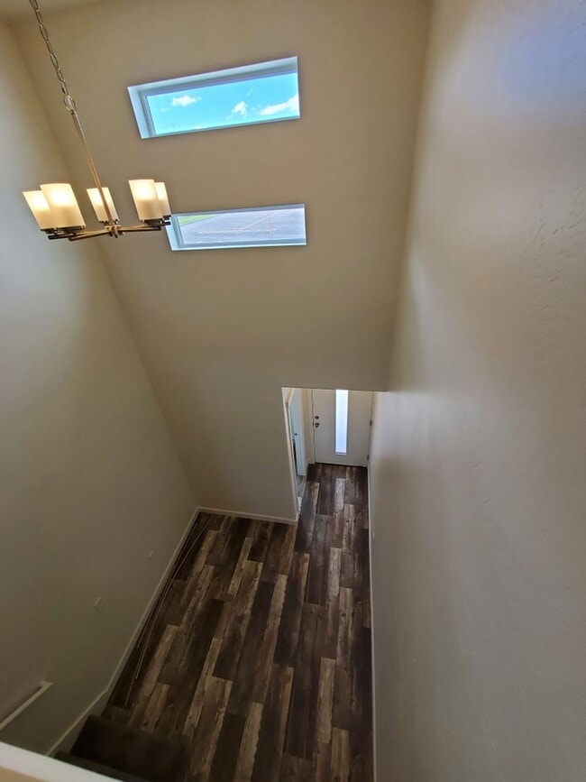 Photo - 1124 Tulip Dr