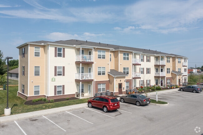 Building Photo - Tiffin Pointe