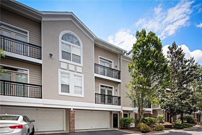 Photo - 4248 River Green Dr NW