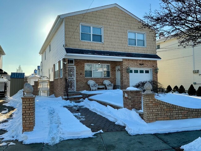 Photo - 306 Jefferson Ave