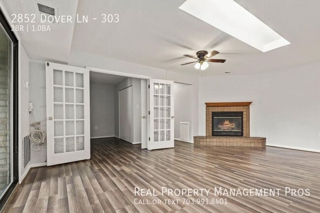 Photo - 2852 Dover Ln Unit 303