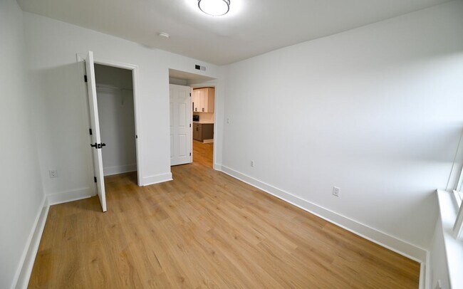 Photo - 1230 Penn St