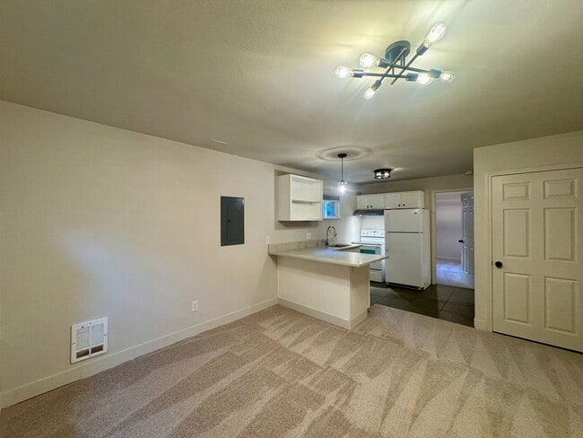 120 14th Ave S Unidad 17