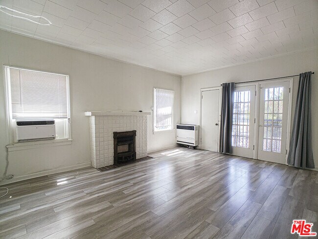 336 S Wilton Pl Unidad 338