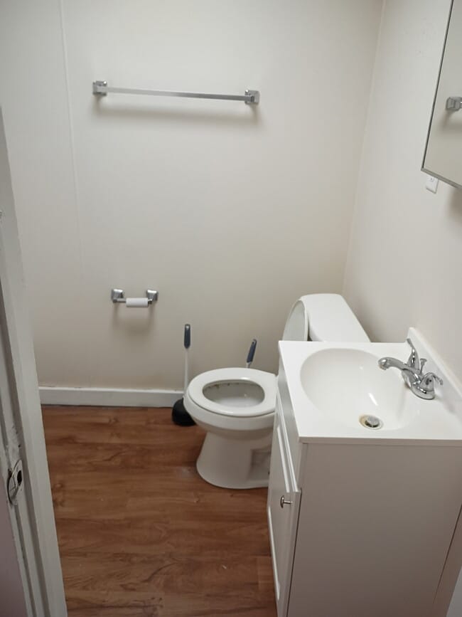 Photo - 118 N Riverview Dr Unit Apt 3