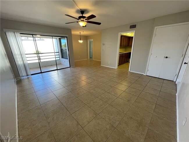 Building Photo - 3615 Boca Ciega Dr Unit 307