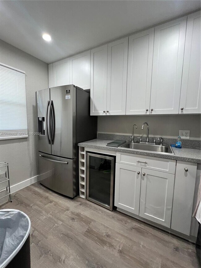 Photo - 1432 S Lakeside Dr Unit 5