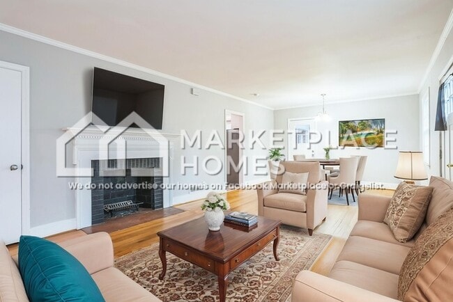 Photo - 2001 Forest Dr