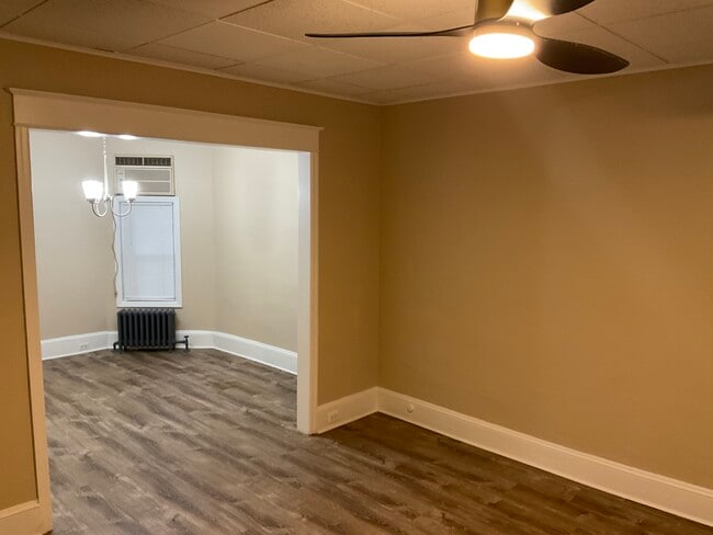 Photo - 348 N Simpson St