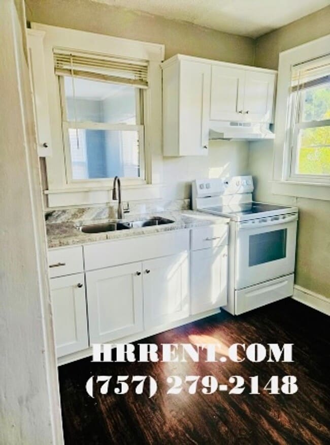 Photo - Adorable Renovated 4 Bedroom 1.5 Bathroom Single Family Home located in the Westhaven area of Por...