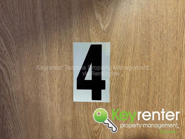 Photo - 7630 S Yakima Ave