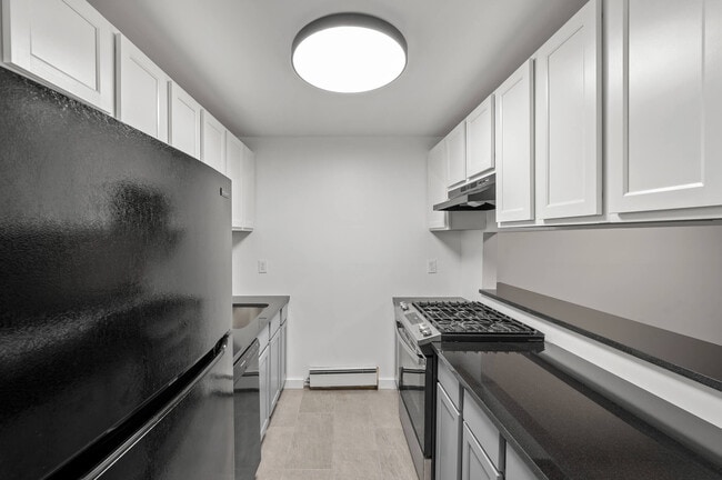 colonial-hill-7-2 - Colonial Hills Apartments