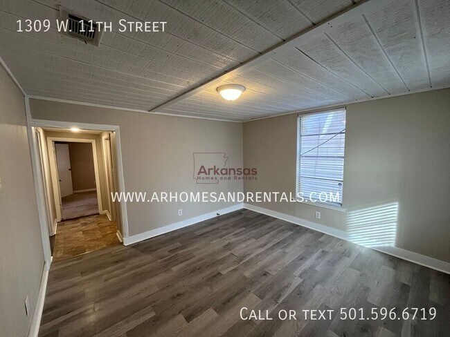 Photo - 1309 W 11th St