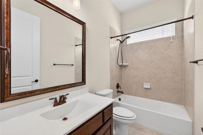 Photo - 5629 Grove Cove Dr