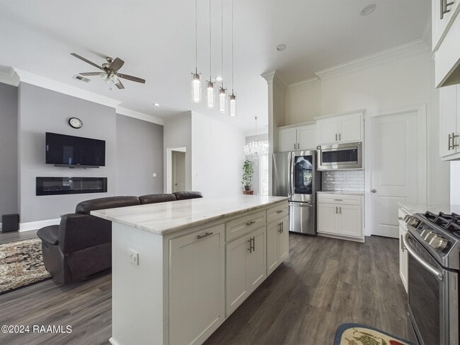 Photo - 316 Redfern St