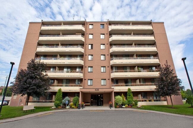 Building Photo - Wellington Park Towers