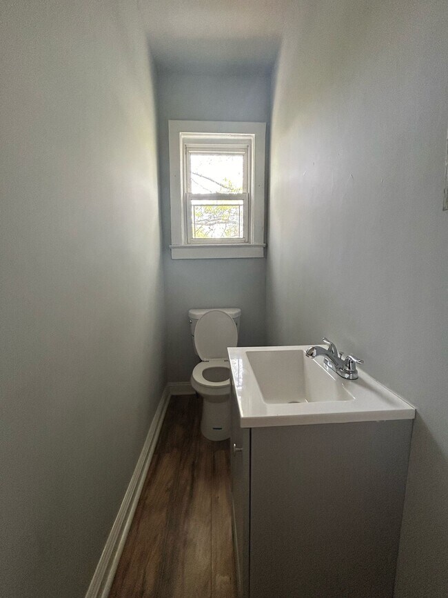 Photo - 814 S 17th St