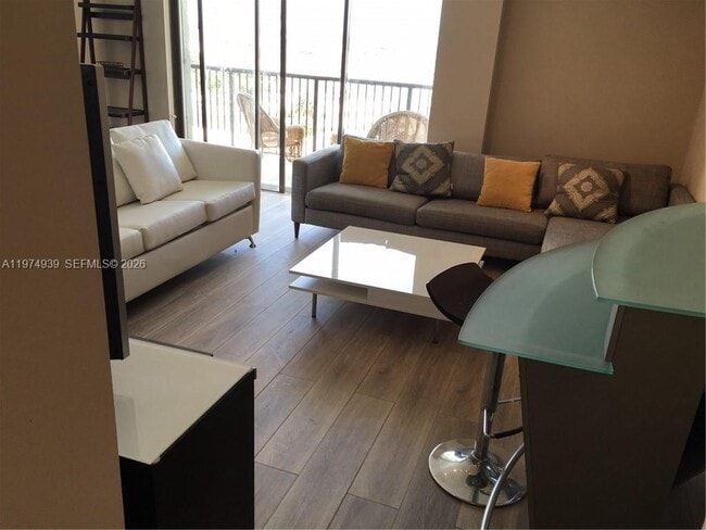 Photo - 1800 Collins Ave Unit 9A