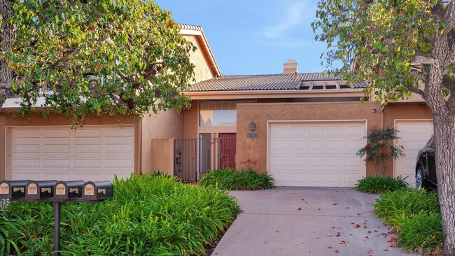 Building Photo - 2579 Caminito Muirfield Rental