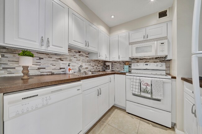 Photo - 1967 S Ocean Blvd Rental