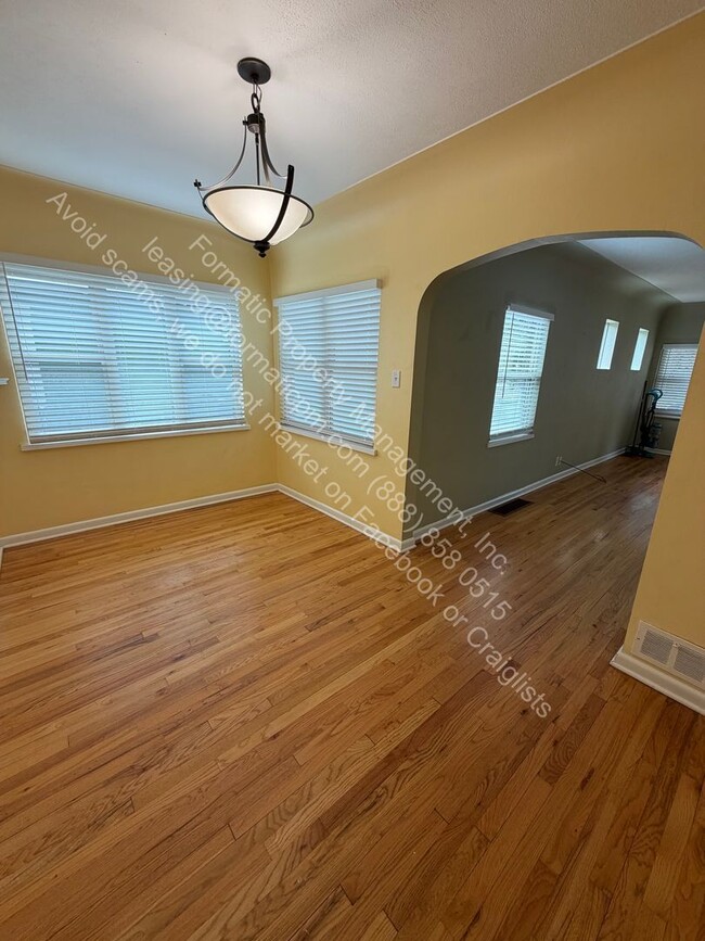 Photo - 2246 S Corona St