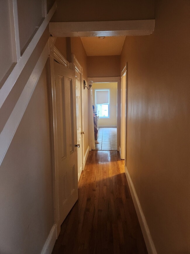 48 Garfield Ave Unit Woburn Apartment