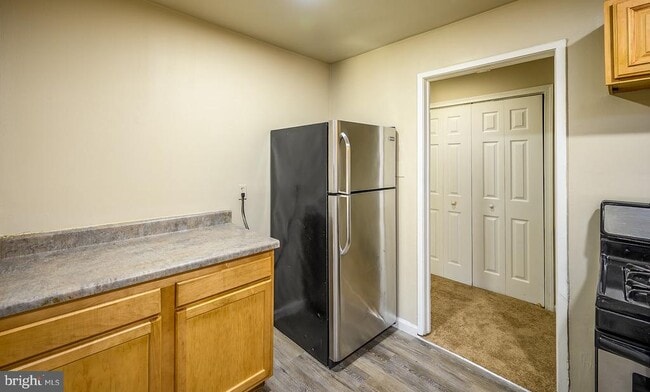 Photo - 7147 Donnell Pl Unidad B