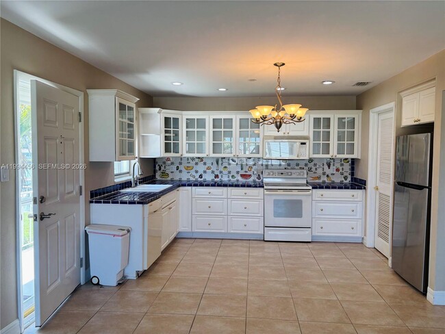 Photo - 1323 Bayshore Dr Unit 203