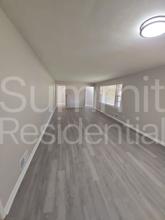 5353 Blue Ridge Blvd