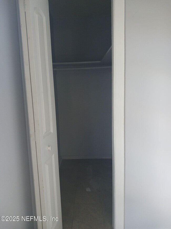 Photo - 1360 W 23rd St