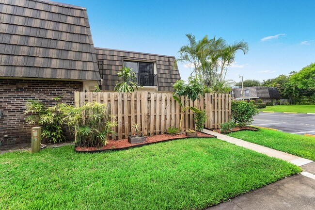 Photo - 1534 Forest Lakes Cir